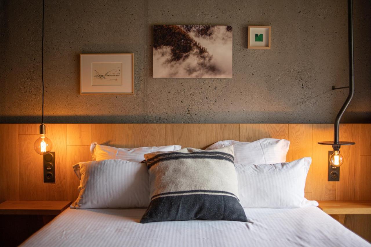 Hotel Restaurant Le Monetier ภายนอก รูปภาพ