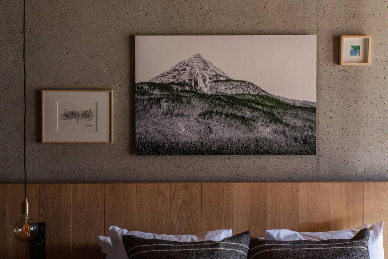 Hotel Restaurant Le Monetier ภายนอก รูปภาพ